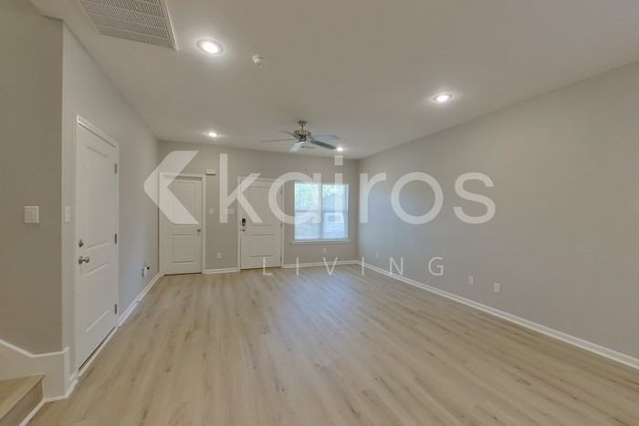 10114 W 20th St #A - Photo 2 of 24