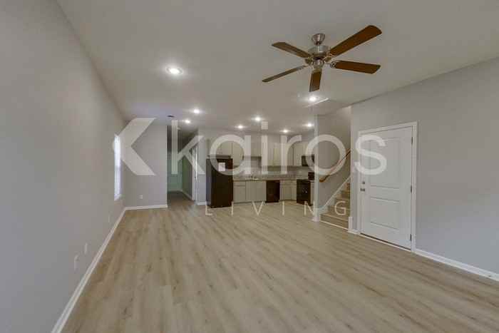 10114 W 20th St #A - Photo 6 of 24