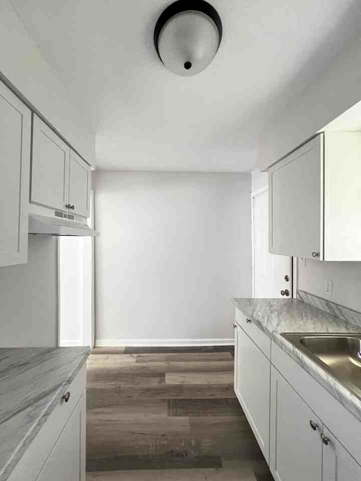 2400 Goodwin Ave Bldg 2 #305 - Photo 6 of 22