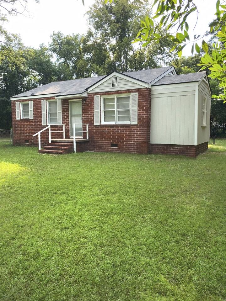 1 Engineer Dr #H1 - Photo 2 of 9