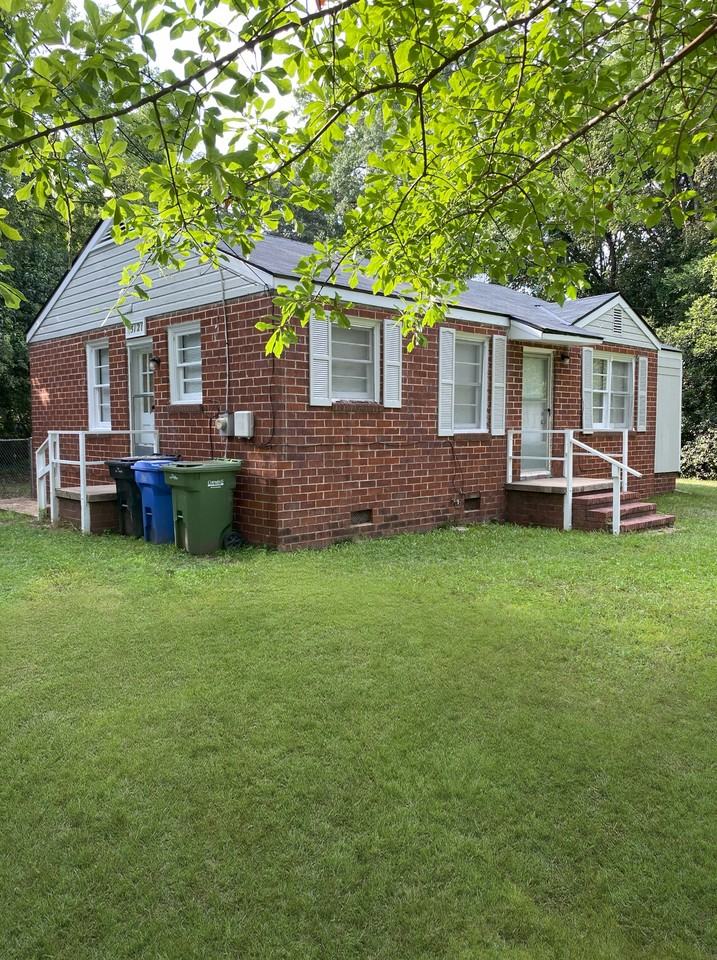 1 Engineer Dr #H1 - Photo 7 of 9