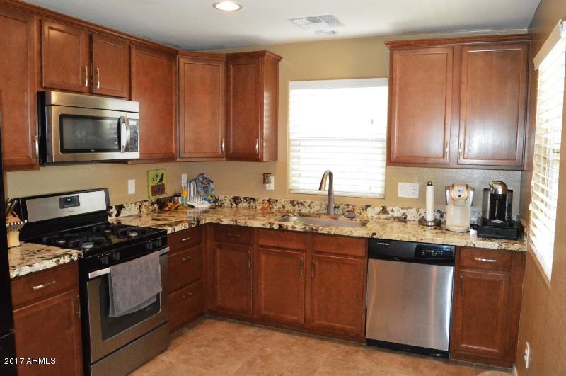 2232 S Buckaroo Trl #1 - Photo 3 of 8