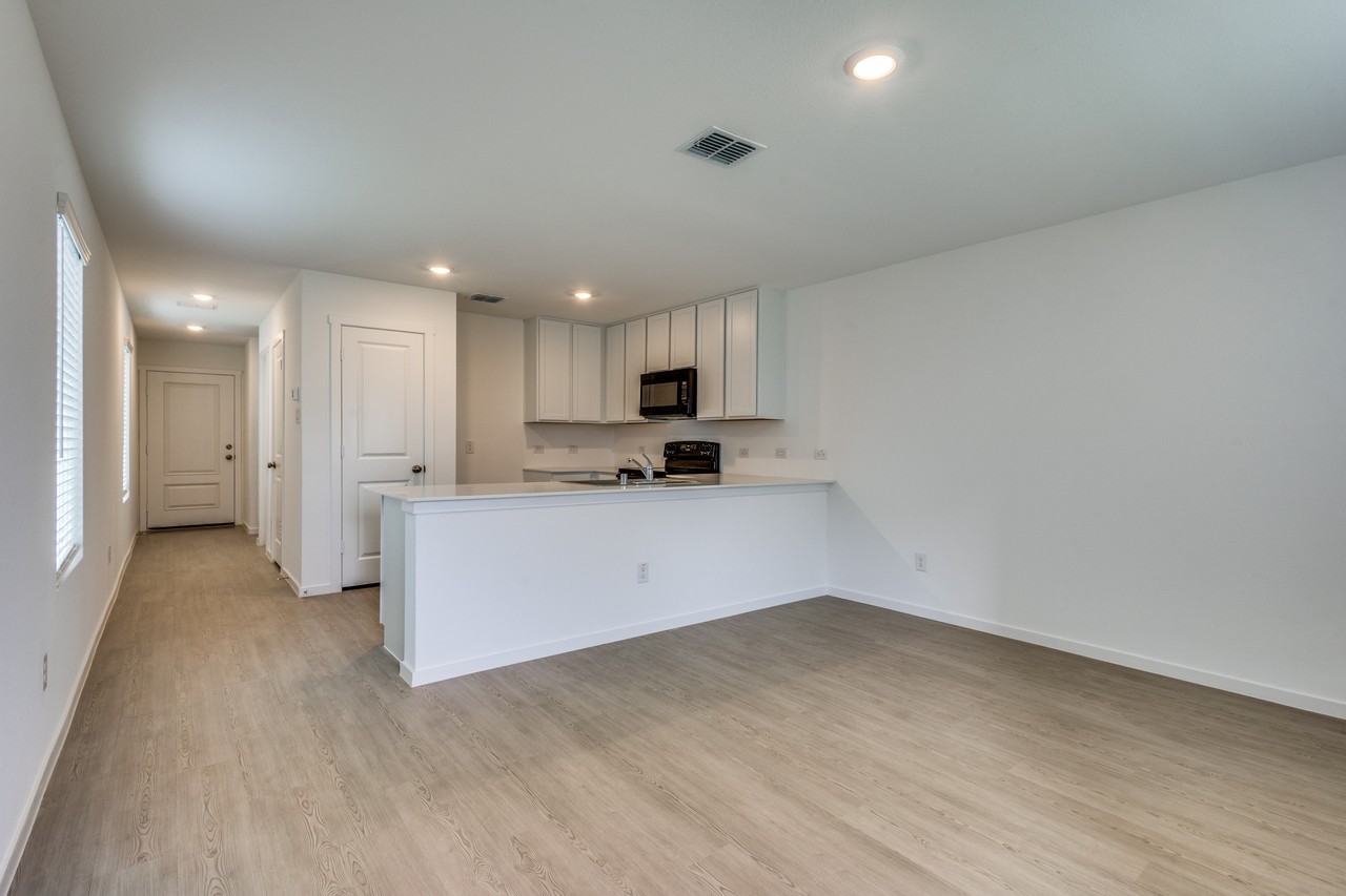 926 Sandhill Crane Ln #1 - Photo 2 of 12