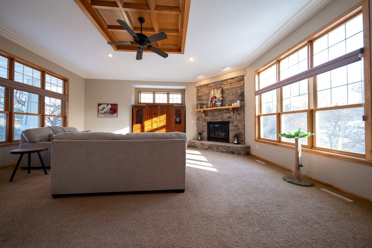 572 Danube Ave #1 - Photo 3 of 49