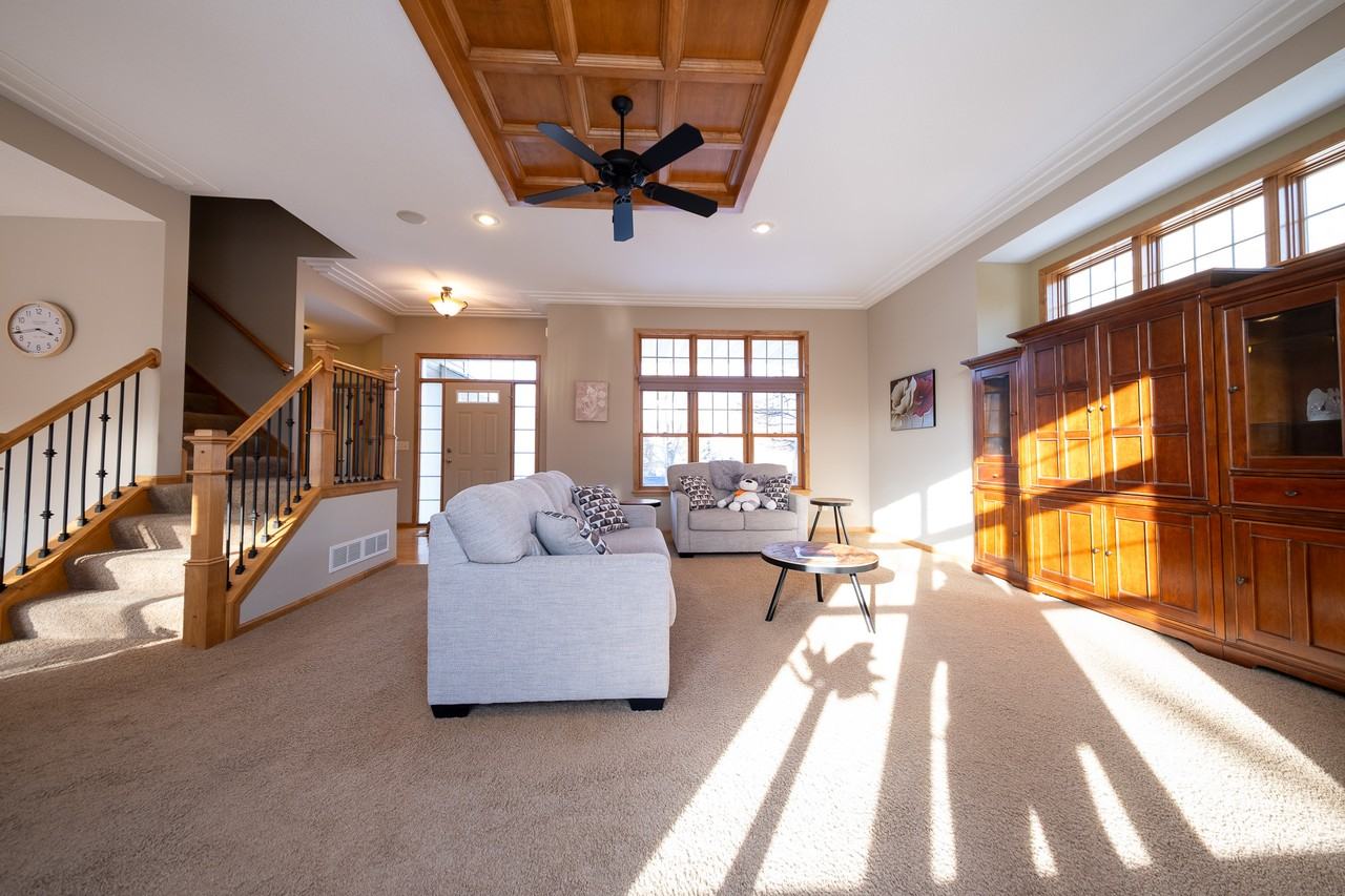 572 Danube Ave #1 - Photo 4 of 49