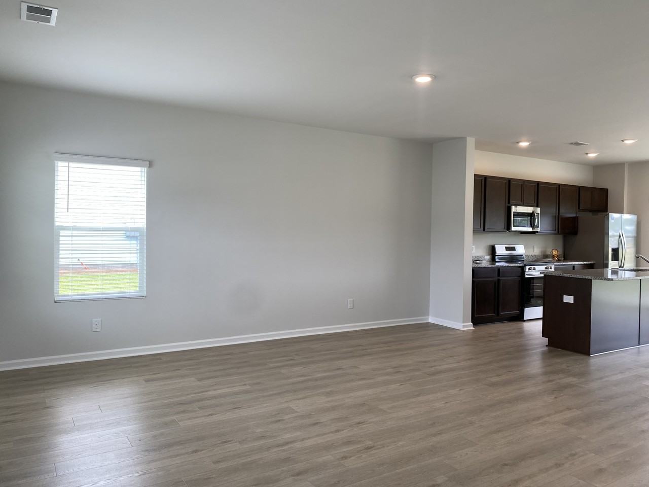 105 Stillhouse Dr #1 - Photo 3 of 22