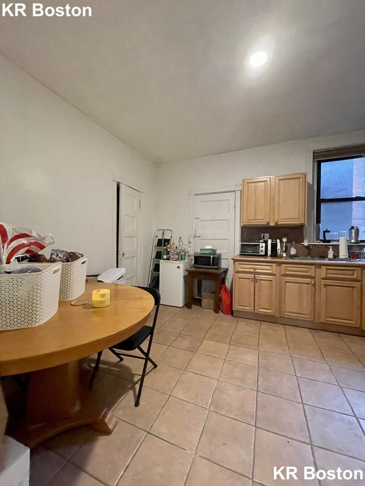 Harvard Ave #1 - Photo 5 of 33