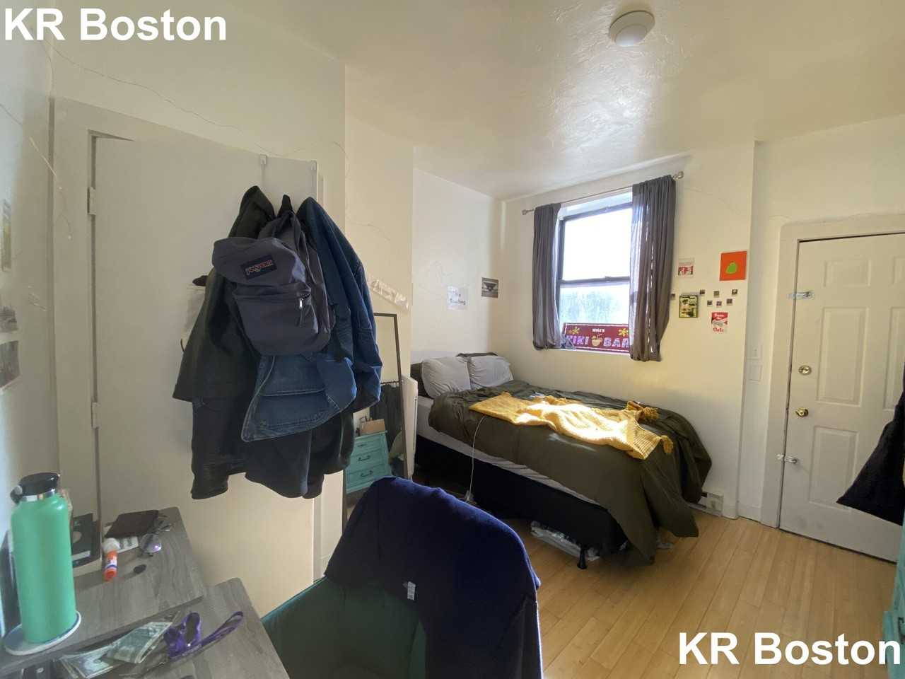 Harvard Ave #1 - Photo 3 of 40