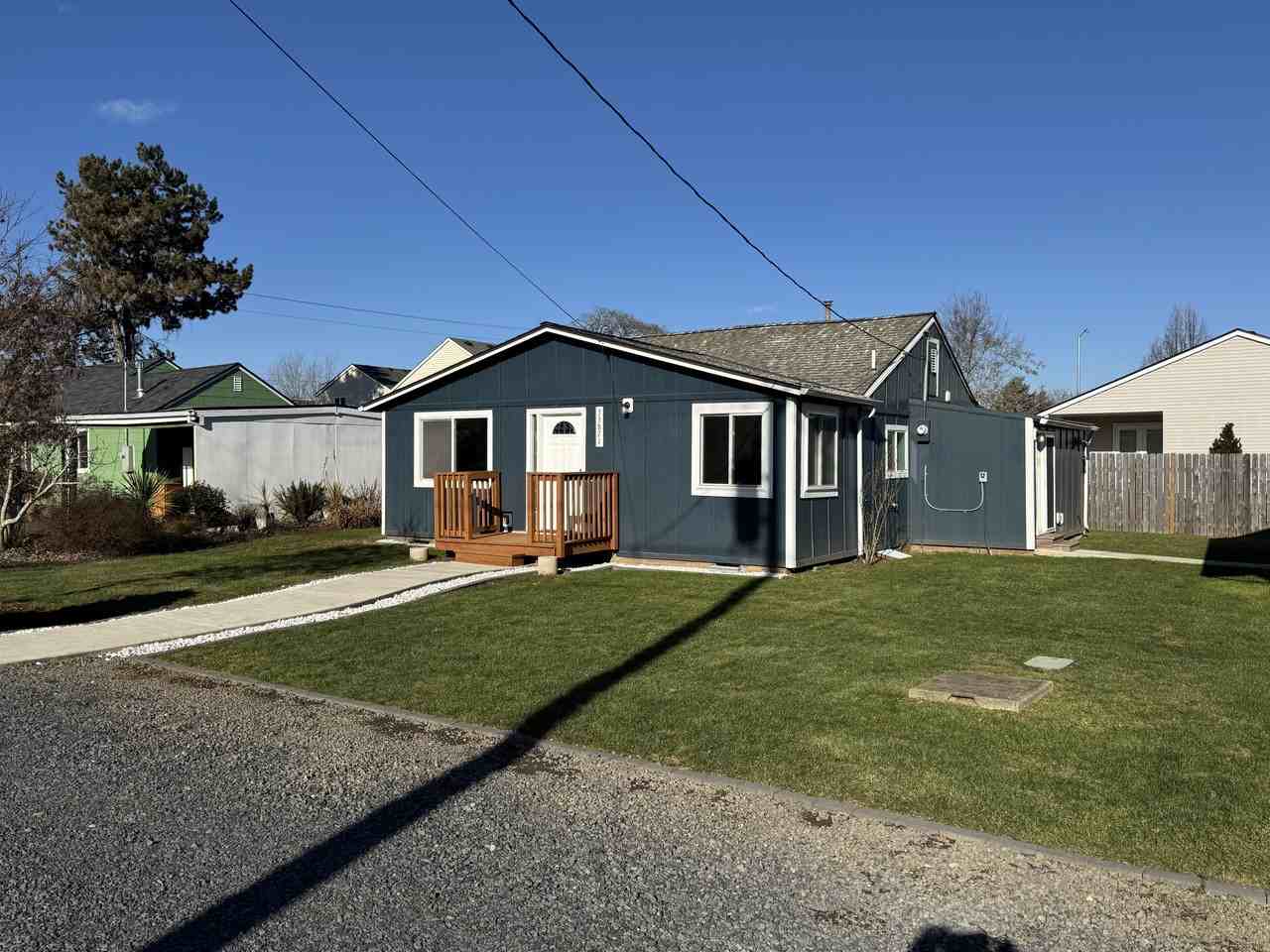 33871 Ne Blossom Dr #1 - Photo 3 of 22