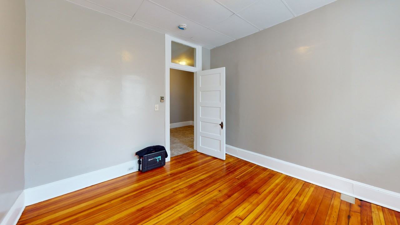 23 Endicott Ave Apt 1f #1F - Photo 3 of 9