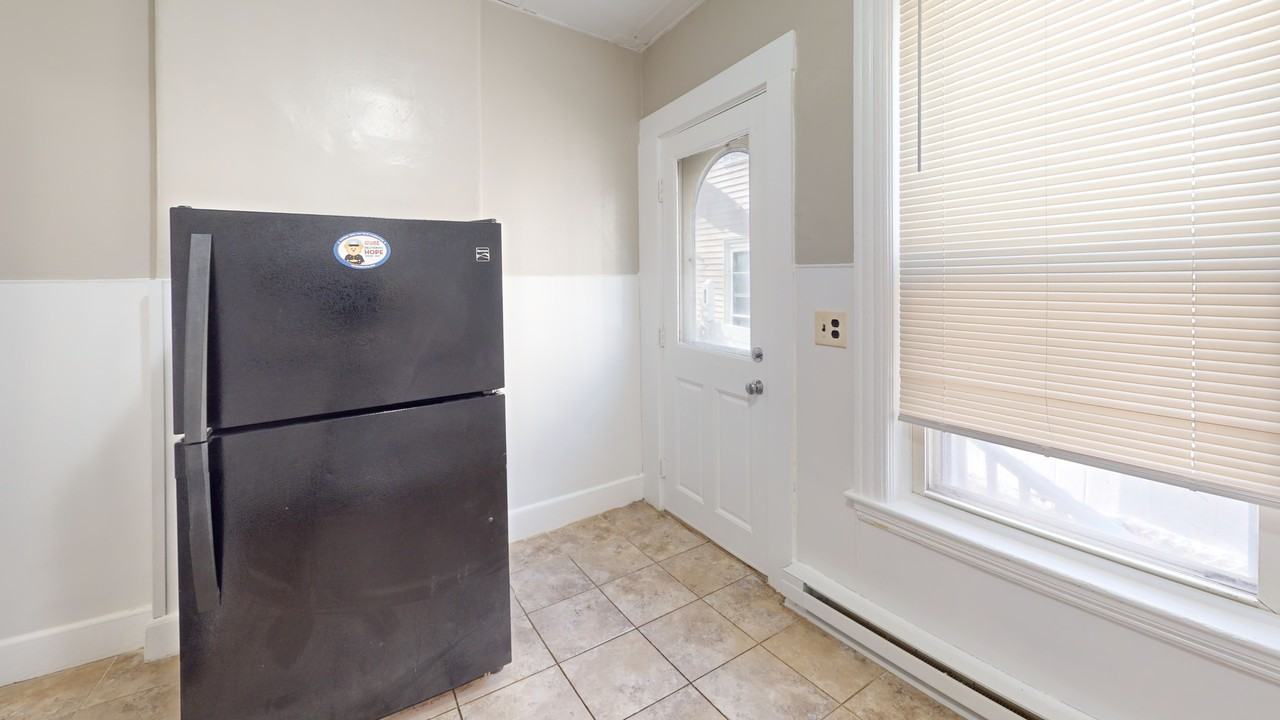 23 Endicott Ave Apt 1f #1F - Photo 6 of 9