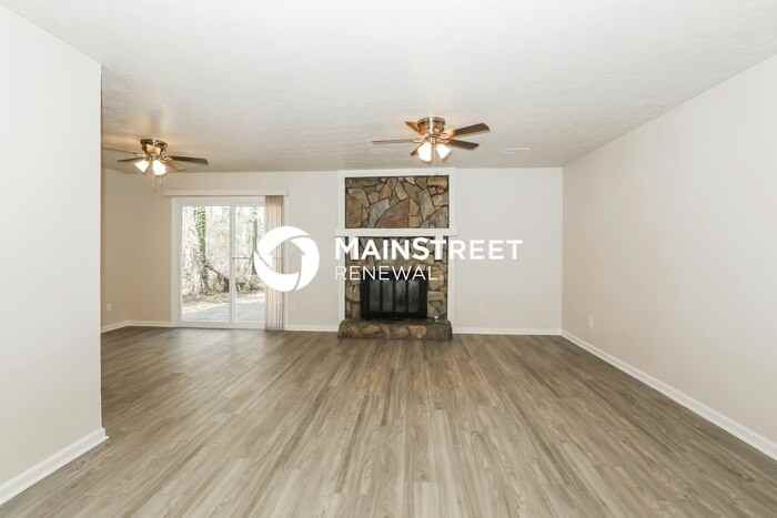 9319 Forest Knoll Dr - Photo 2 of 17