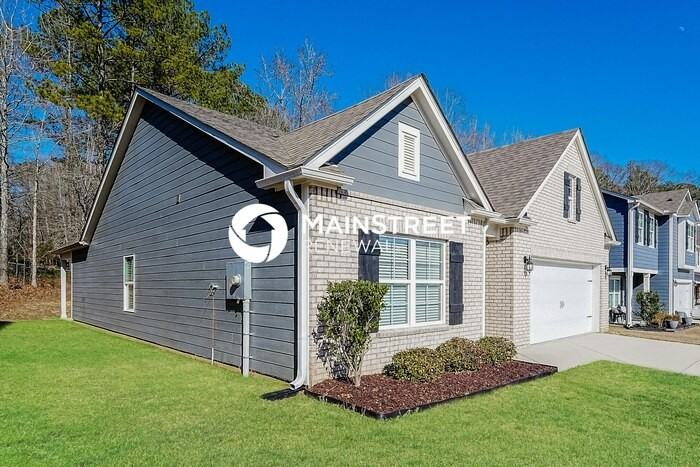 794 Valley Cir - Photo 2 of 17