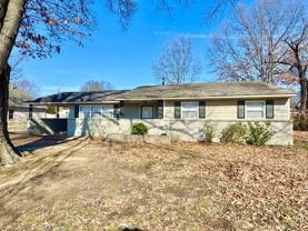 954 E Holmes Rd - Photo 1 of 1