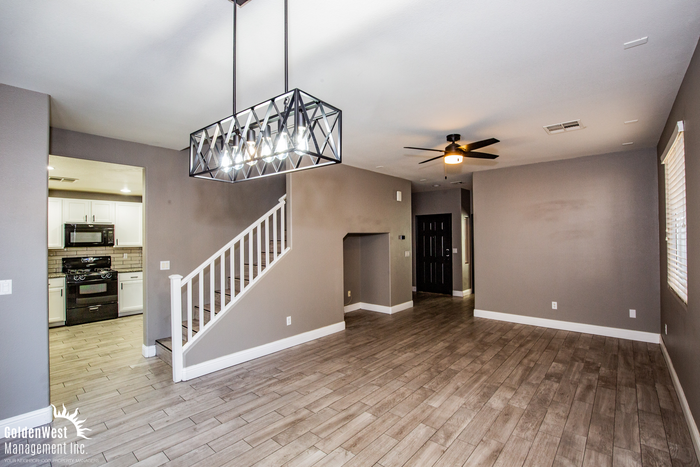 5401 Nickel Creek Trl - Photo 3 of 15
