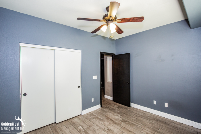 5401 Nickel Creek Trl - Photo 6 of 15