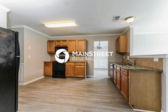 5035 Michael Jay St - Photo 5 of 17