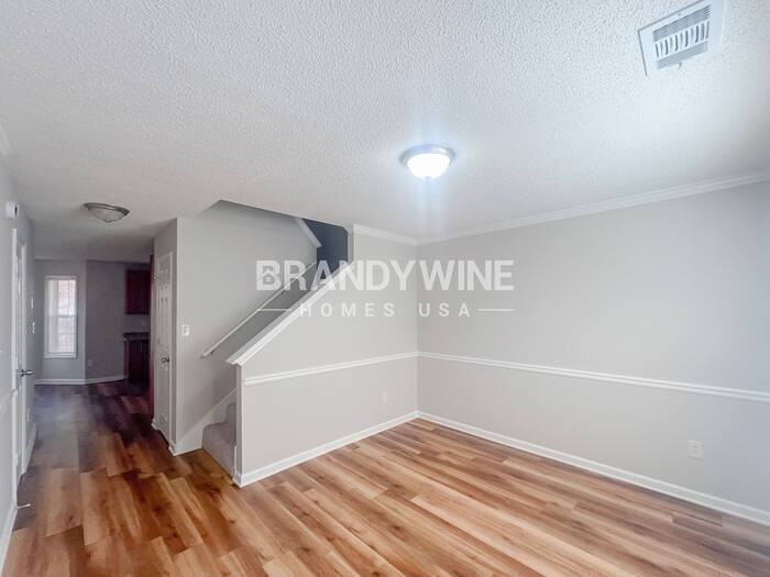 7170 Ravenwood Ln - Photo 5 of 31