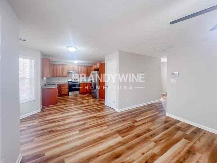 7170 Ravenwood Ln - Photo 7 of 31