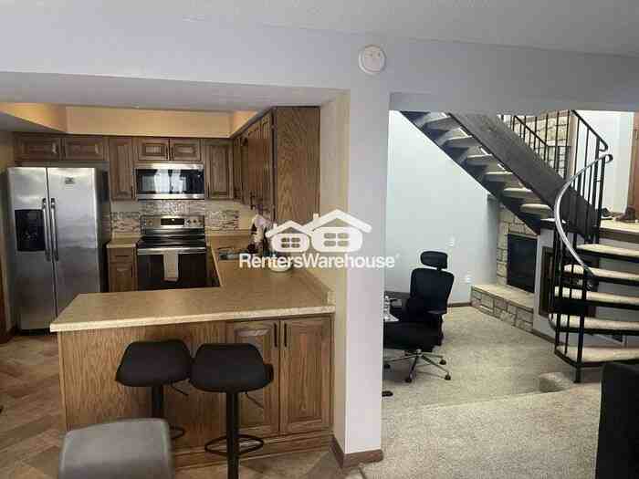 5539 E Bavarian Pass - Photo 5 of 16