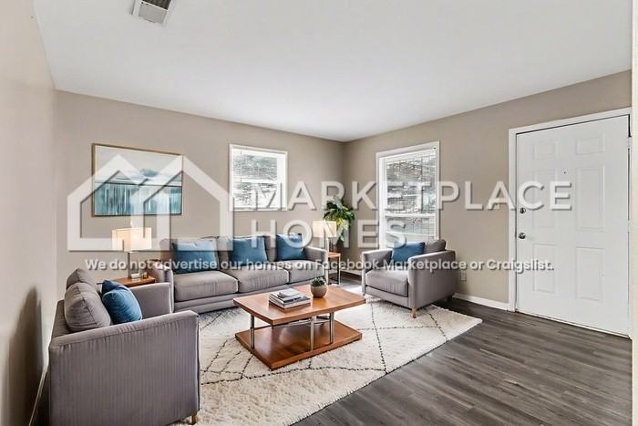 5141 Norman Blvd - Photo 5 of 19