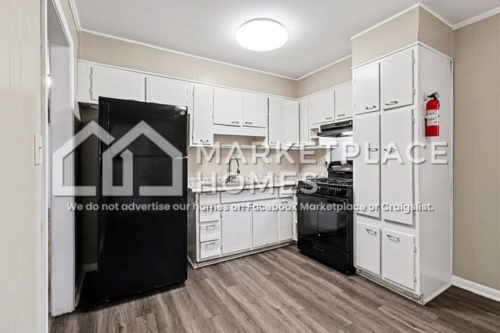 5141 Norman Blvd - Photo 7 of 19