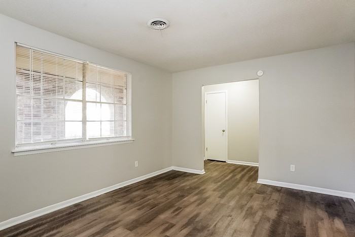 2048 Rosier Rd - Photo 3 of 11