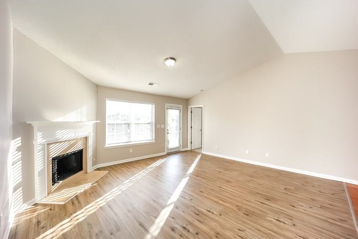 7520 Old Chapel - Photo 4 of 14