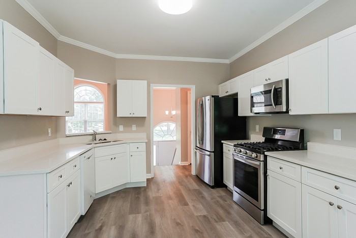 70 Woodlake Dr - Photo 7 of 16