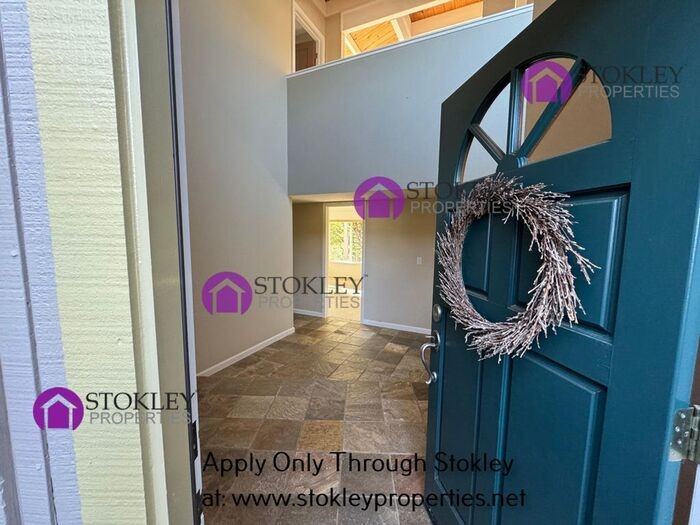 155 Farallon Ct - Photo 5 of 50