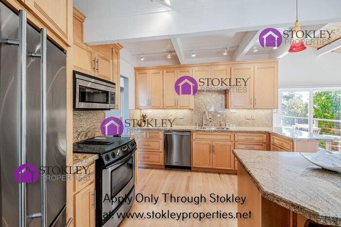 155 Farallon Ct - Photo 6 of 50