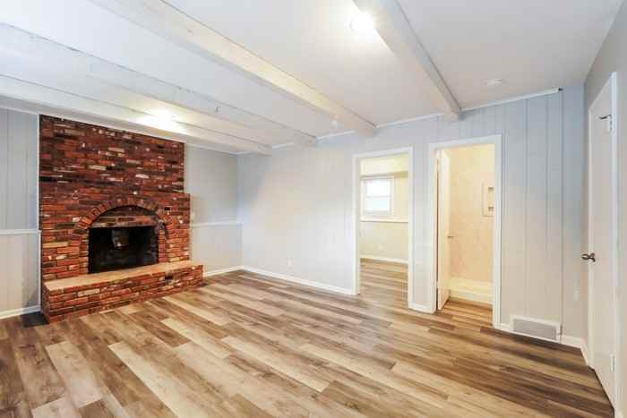 9425 Goddard St - Photo 6 of 12