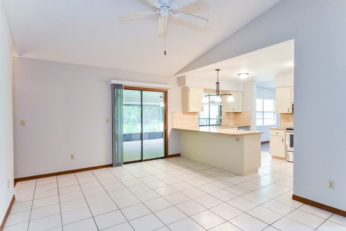 715 Gilda Dr - Photo 5 of 11