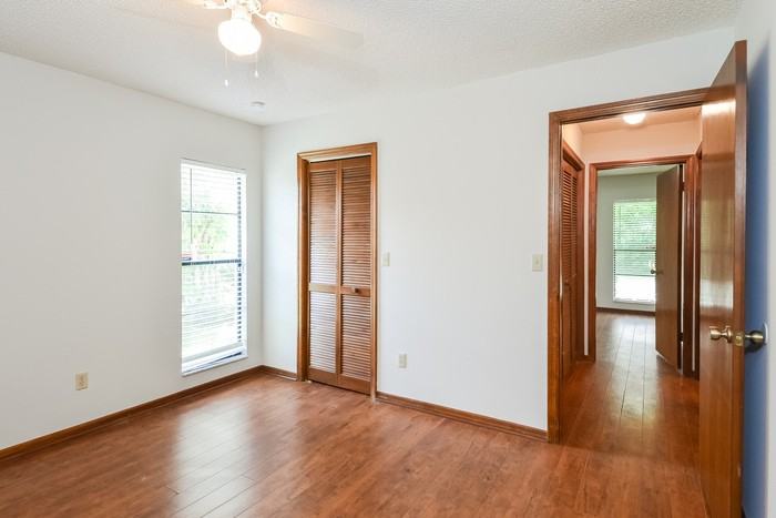 715 Gilda Dr - Photo 7 of 11