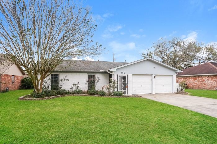 152 Bastrop St - Photo 2 of 15