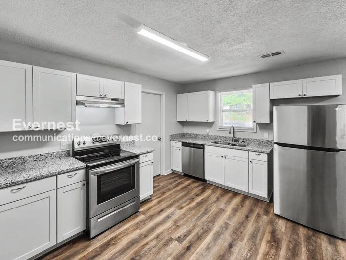 725 W Creek Cir - Photo 2 of 18