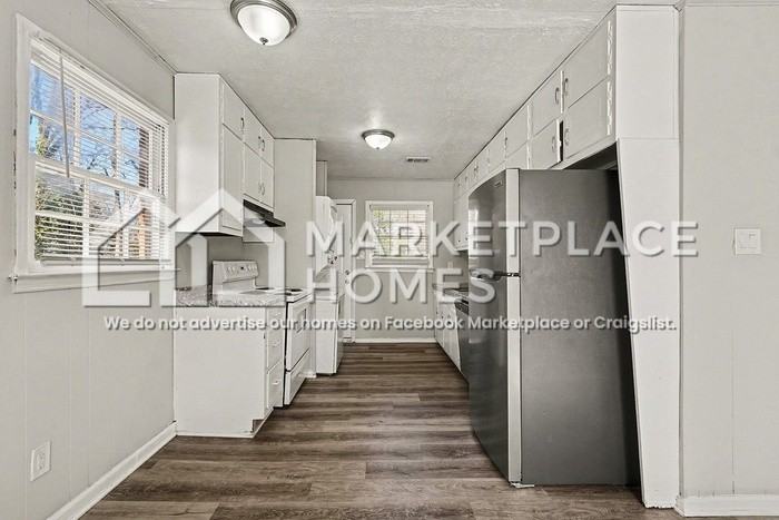 2532 Joe Jerkins Blvd - Photo 7 of 19