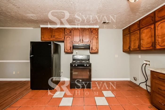 6142 Katherine Rd - Photo 7 of 16