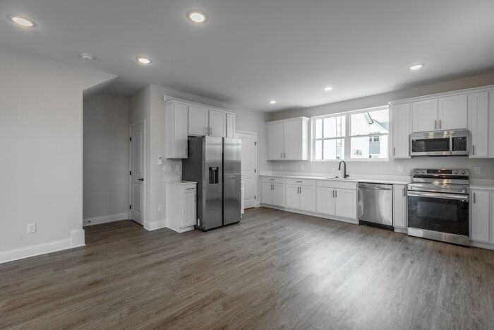 5741 Sofias Cir - Photo 3 of 24