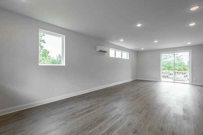 5741 Sofias Cir - Photo 6 of 24