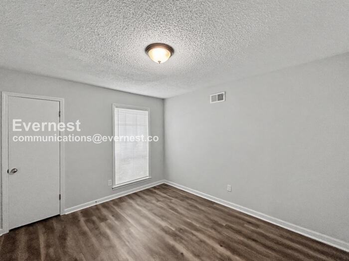 760 Hackberry Dr - Photo 6 of 14