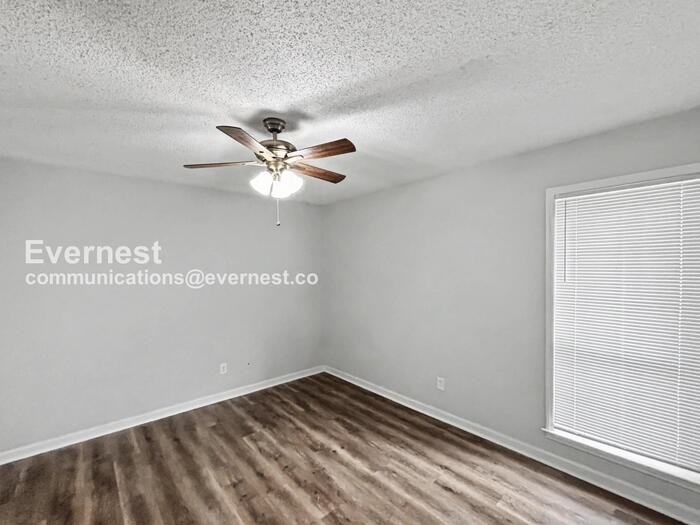 760 Hackberry Dr - Photo 7 of 14