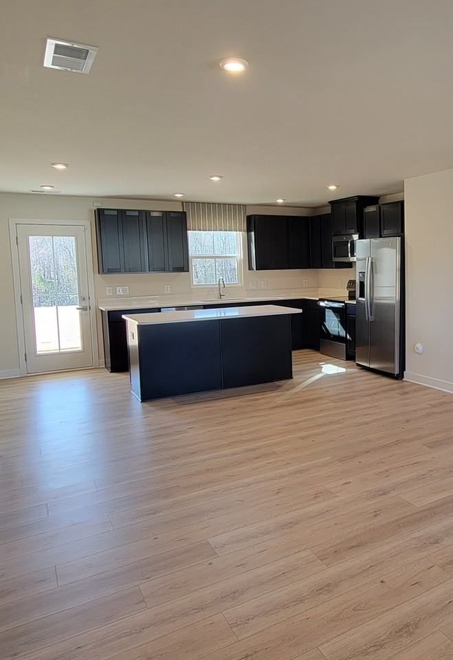 207 Maggys Way - Photo 4 of 21