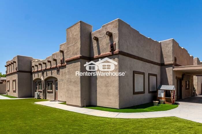 21745 N 61st Dr - Photo 5 of 28