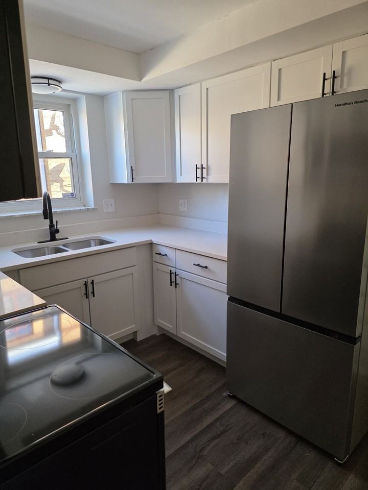 7705 Greenland Pl #2