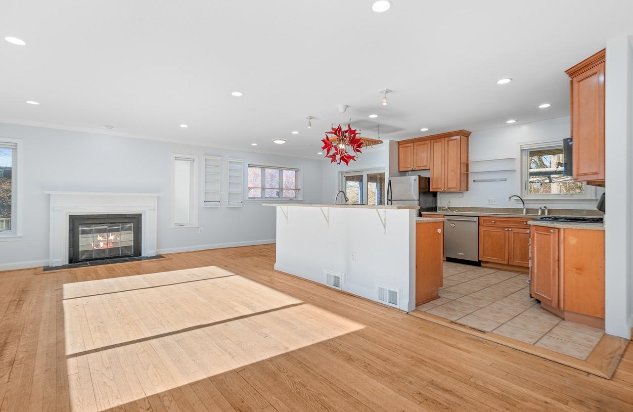 1407 Leegate Rd Nw #1 - Photo 5 of 50