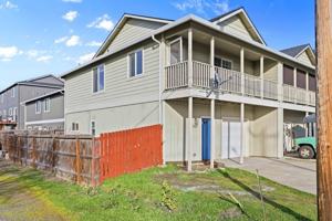 featured image of 3465 Avenue C