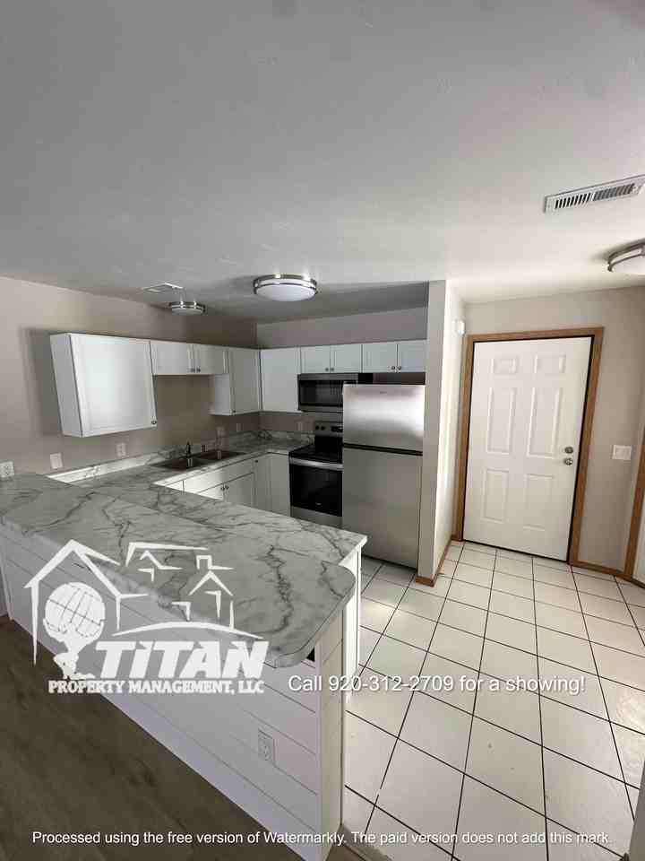 2080 Dickinson Ave #A - Photo 4 of 13