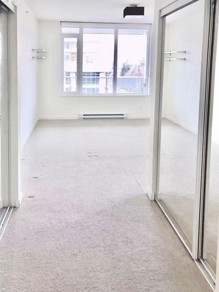 6333 Silver Avenue #30x - Photo 4 of 9