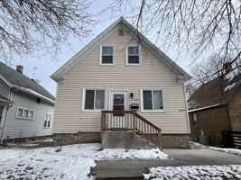 featured image of 2505 N 12th St Uppr #UPPER